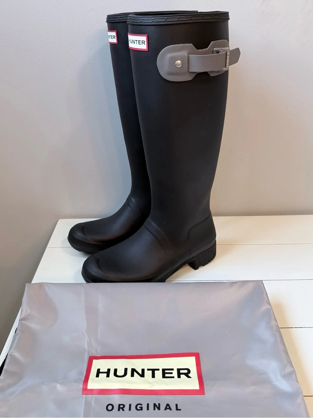 Hunter Tour Packable Tall Rubber Rain Boots Black Grey Size 6